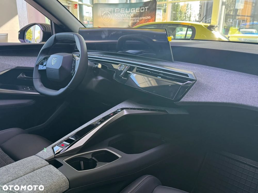 Peugeot 5008 1.2 PureTech mHEV Business S&S e-DCS6 - 7