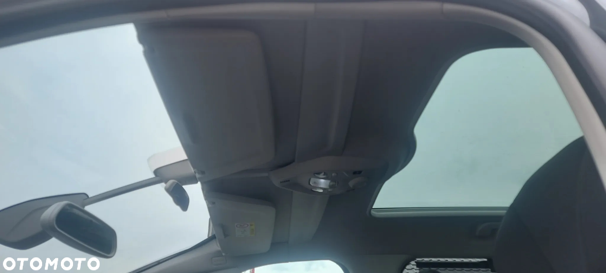 Citroën C4 Grand Picasso BlueHDi 150 EAT6 SHINE - 26