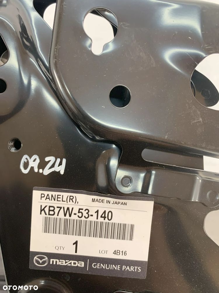 Mazda CX-5 FL 17 Mocowanie prawe pas przedni cx 5 Lift 2017 - 3
