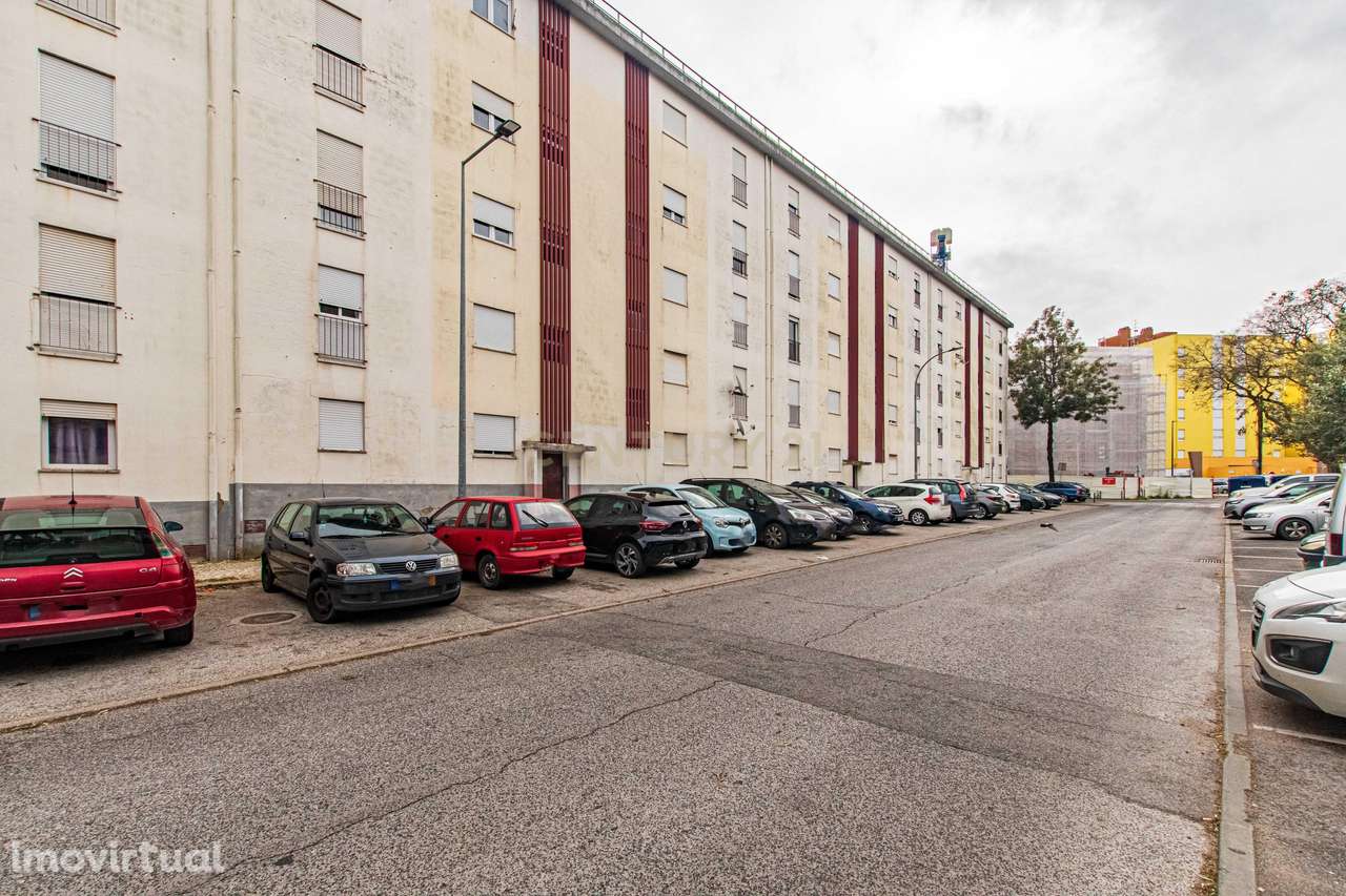 Apartamento T3 ( Bairro da Boavista/ Benfica ) - Grande imagem: 3/20