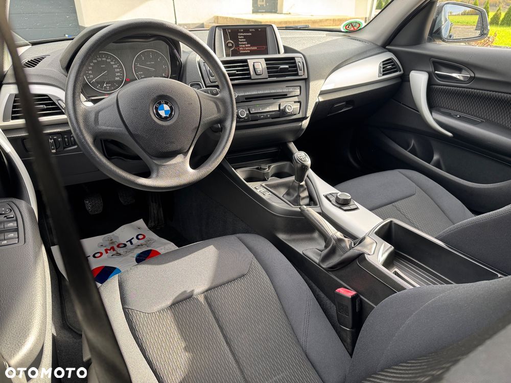 BMW Seria 1 116d DPF - 6