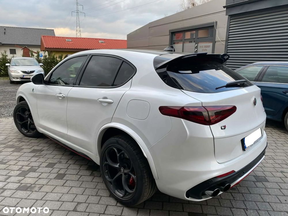 Alfa Romeo Stelvio 2.9 V6 Bi-Turbo Quadrifoglio Q4 - 5