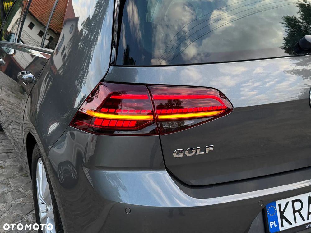 Volkswagen Golf 1.5 TSI BlueMotion ACT Highline - 38