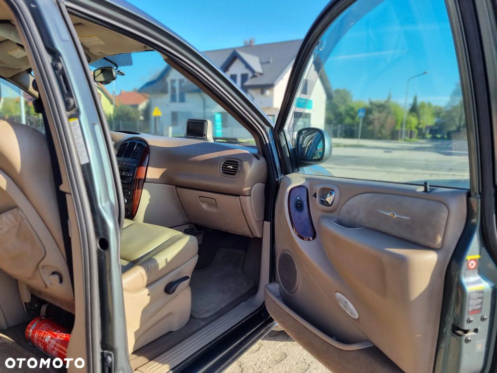 Chrysler Grand Voyager 3.3 Automatik Limited - 12