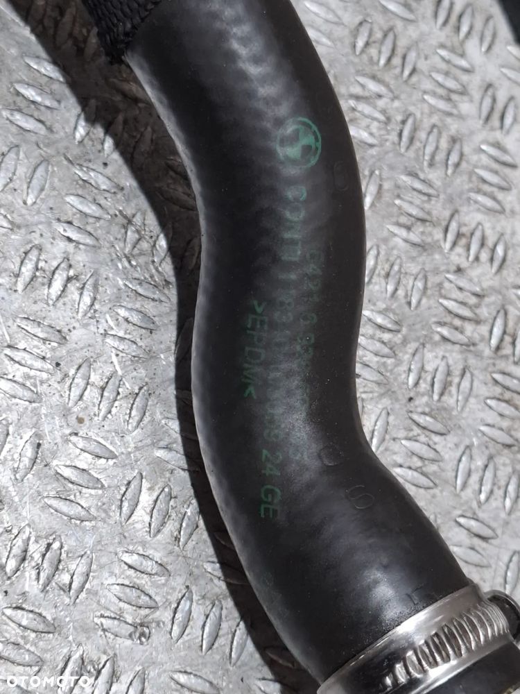 Wąż rurka przewód chłodnicy BMW E90 E91 2009 lift 2,0 D nr 928591 - 2