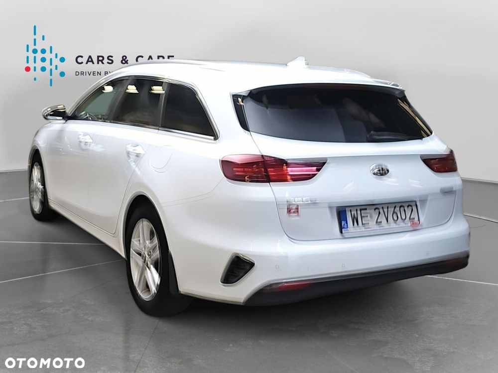 Kia Ceed 1.6 CRDi SCR L - 23
