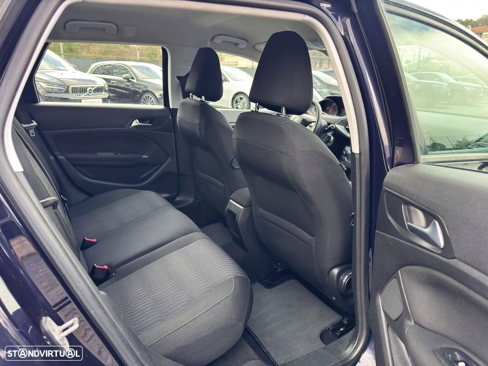 Peugeot 308 SW 1.6 BlueHDi Active - 27