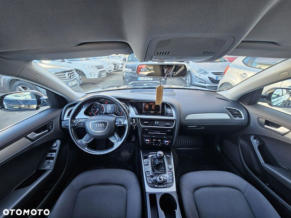 Audi A4 Avant 2.0 TDI 116g DPF Ambiente - 16
