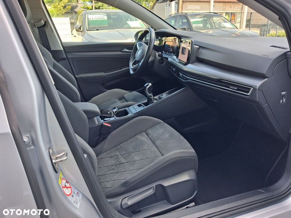 Volkswagen Golf - 12