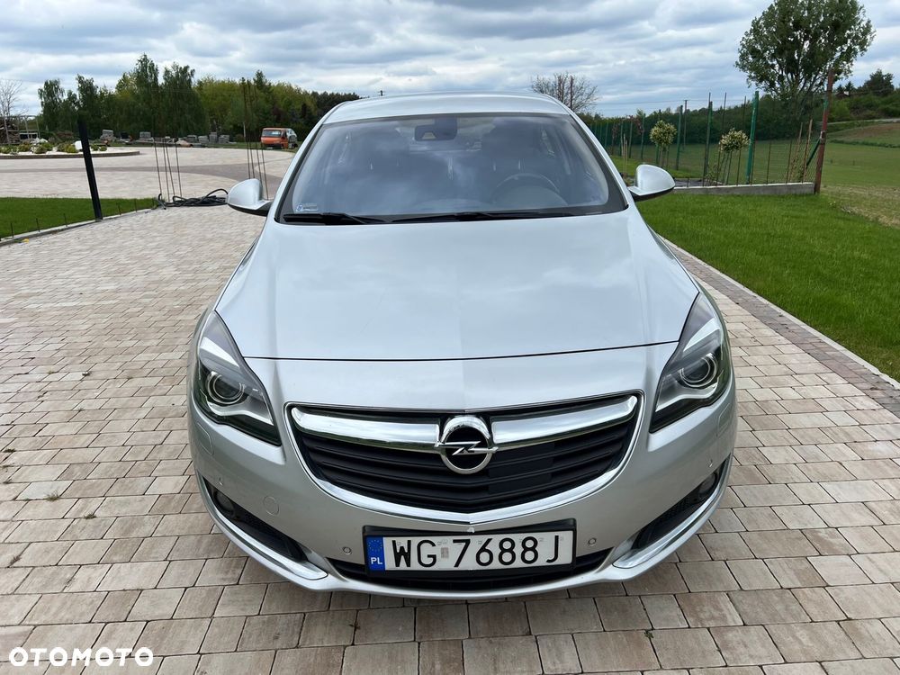 Opel Insignia - 8