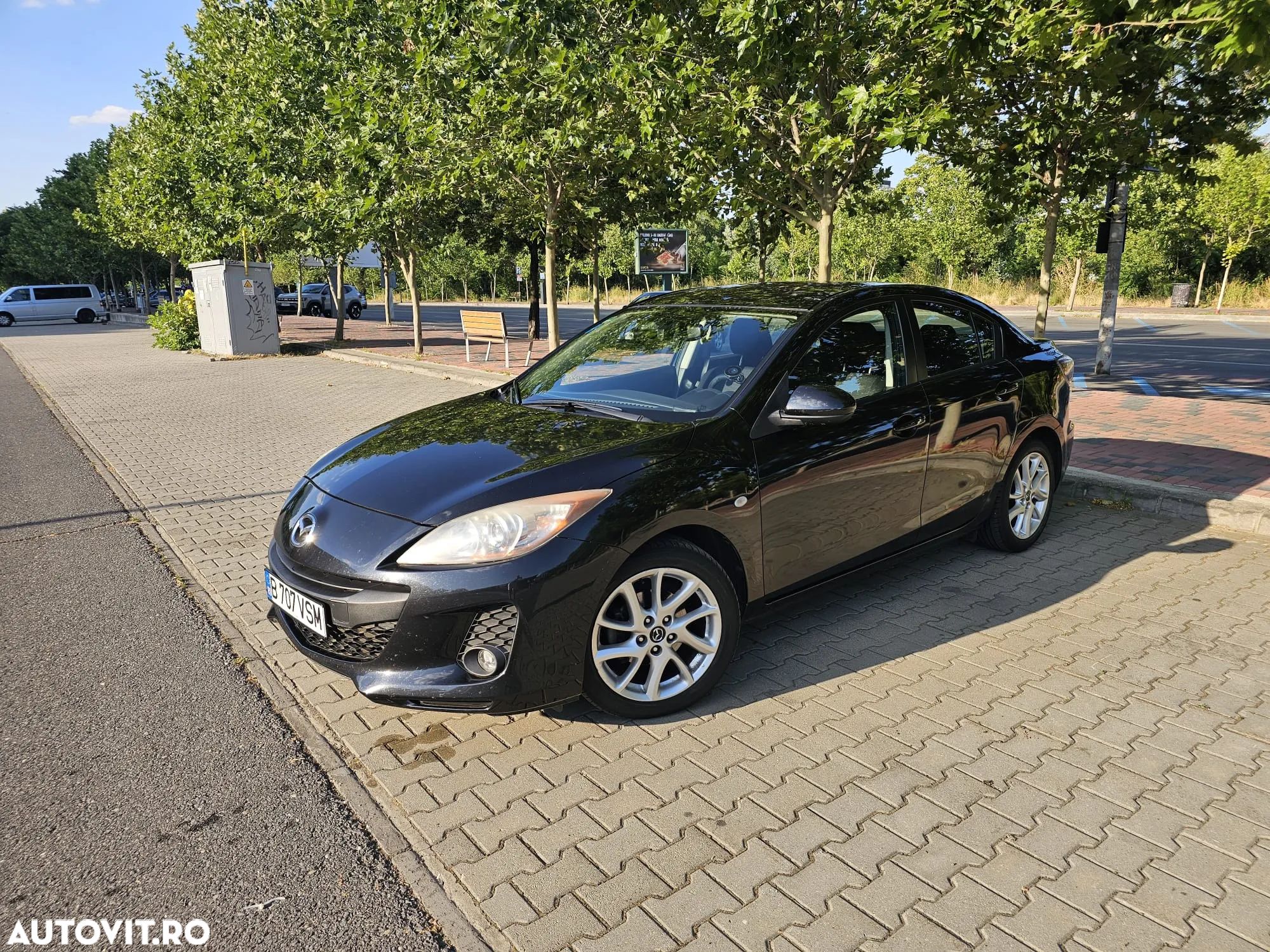 Mazda 3 1.6i TX - 1