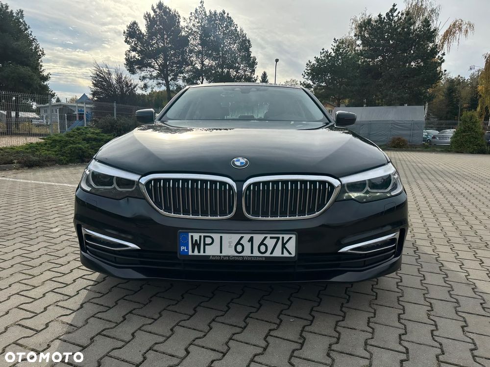 BMW Seria 5 520d xDrive Luxury Line - 23