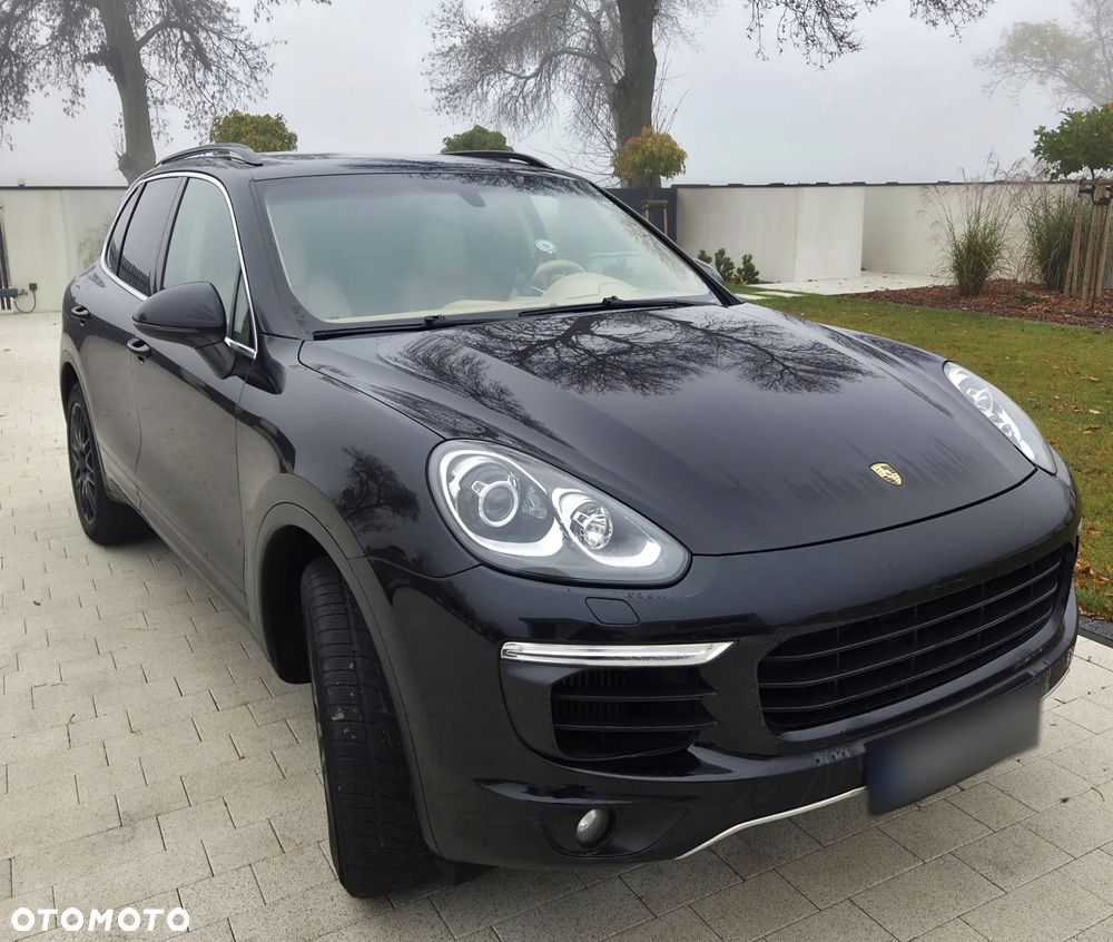 Porsche Cayenne - 2