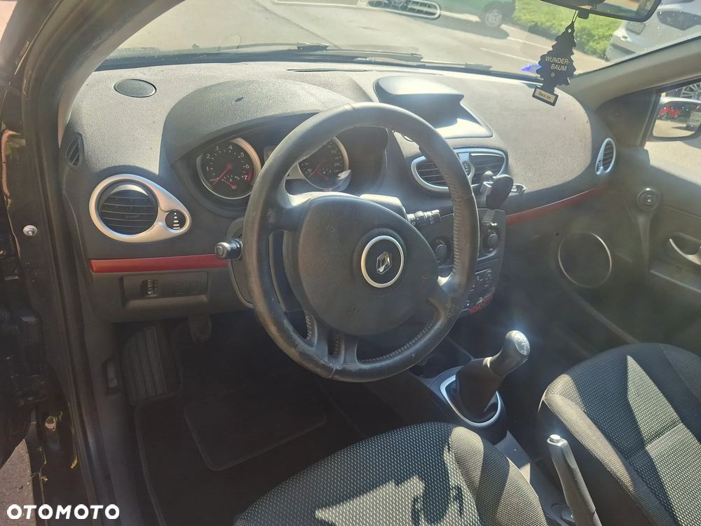 Renault Clio 1.2 16V Ripcurl - 8