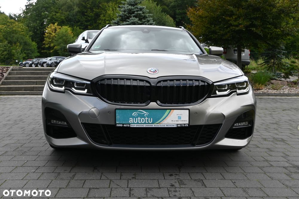 BMW Seria 3 320e M Sport - 40