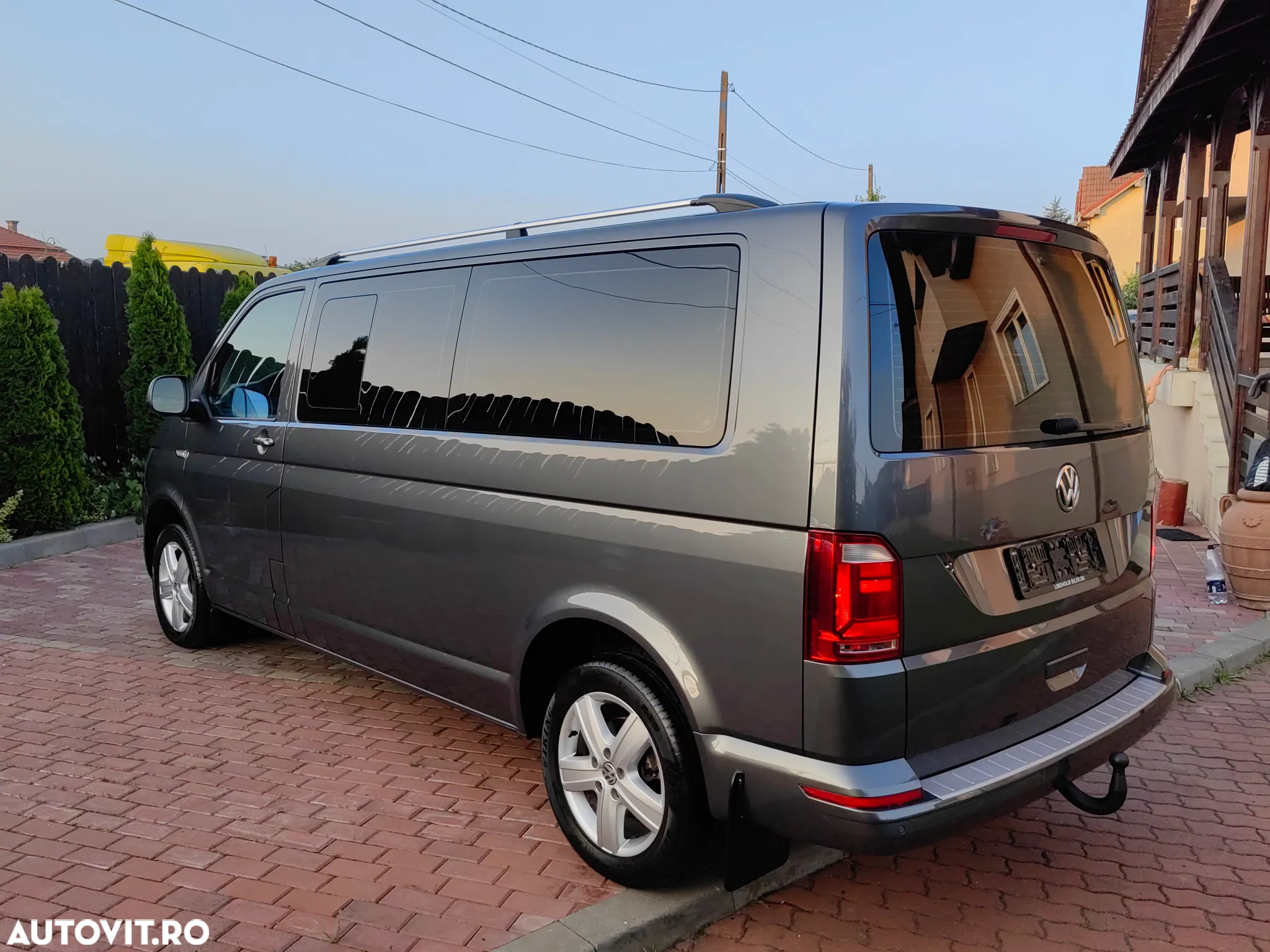 Volkswagen Caravelle T6.1 2.0 TDI 110 kW KR Comfortline DSG - 17