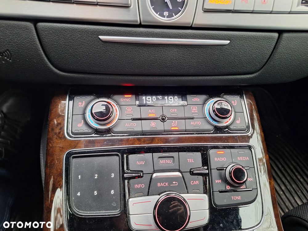 Audi A8 4.0 TFSI L Quattro - 14