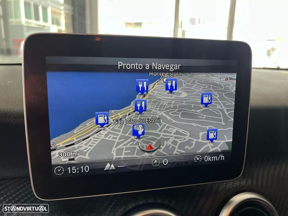 Mercedes-Benz A 160 d AMG Line - 11