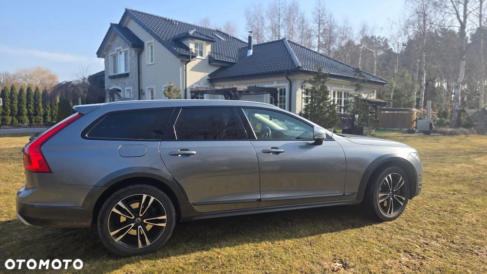 Volvo V90 Cross Country T5 AWD Geartronic - 4