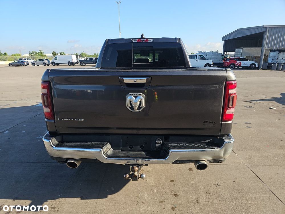 RAM 1500 - 4