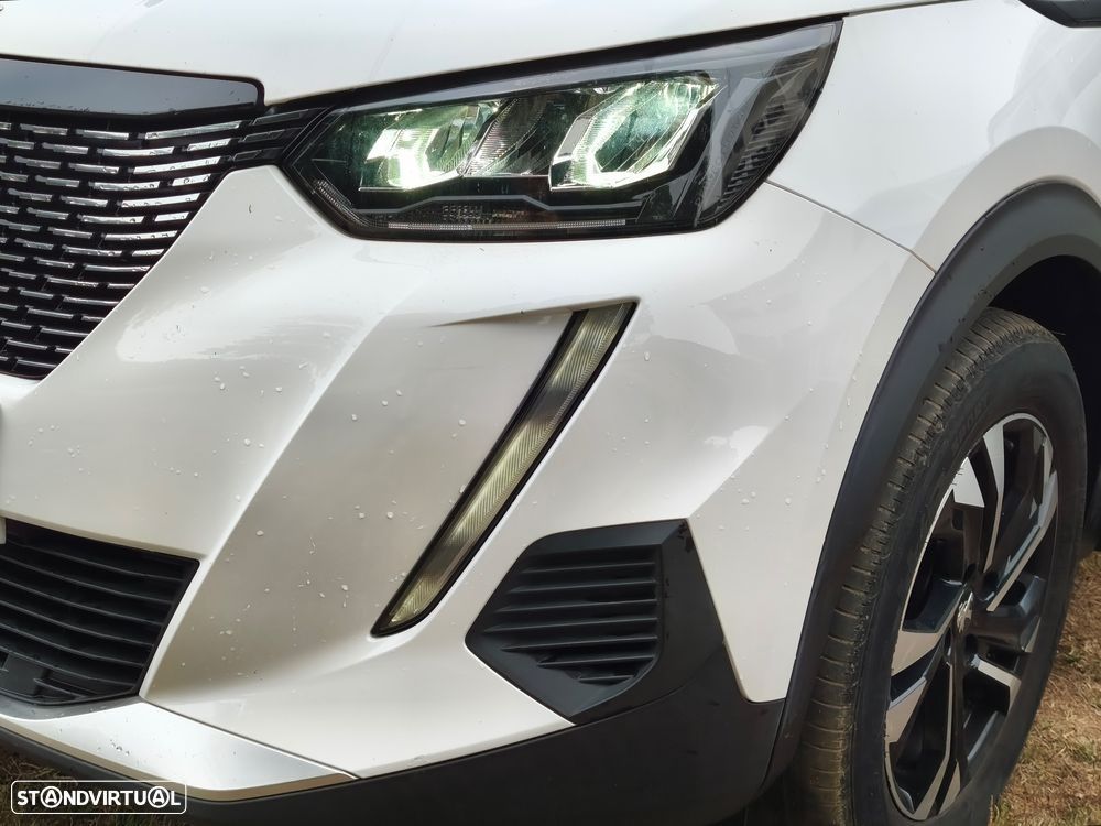 Peugeot 2008 BlueHDi 110 Allure Pack - 22