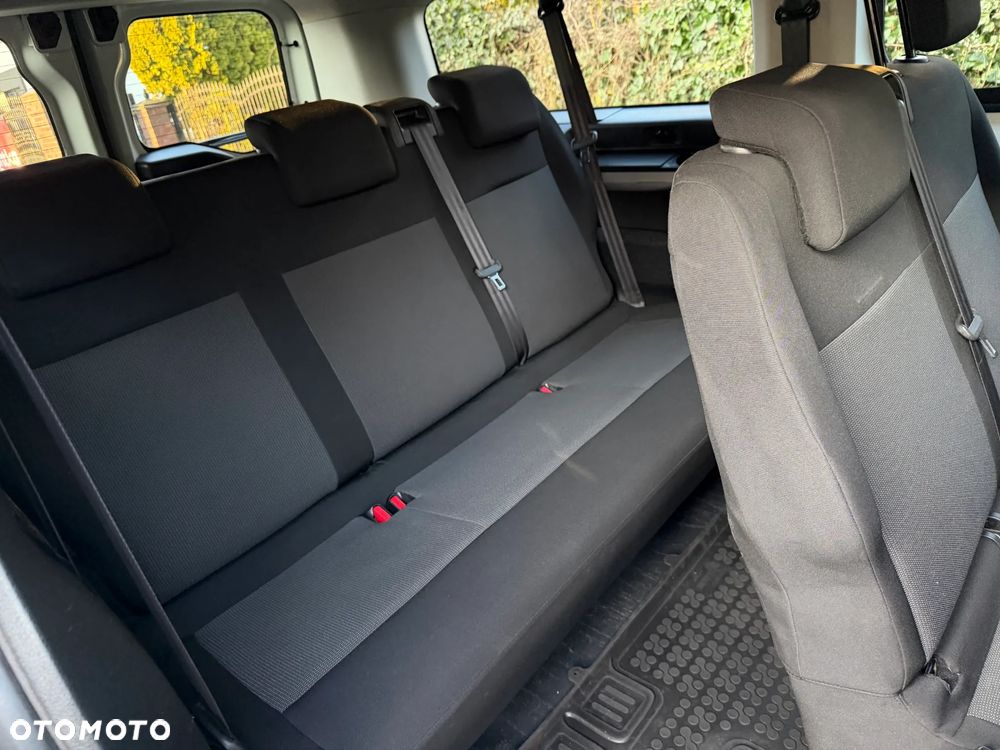 Toyota Proace Verso - 33