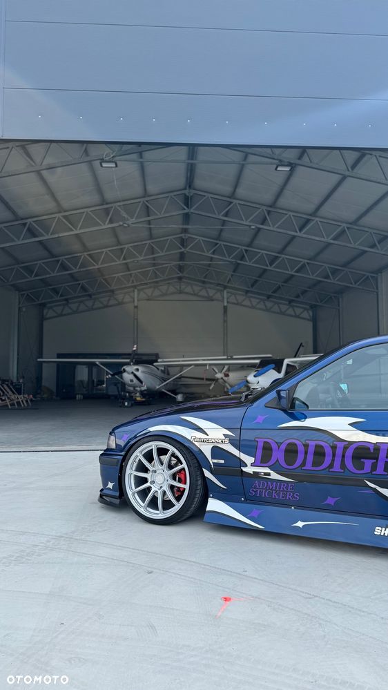 BMW Seria 3 328i - 10