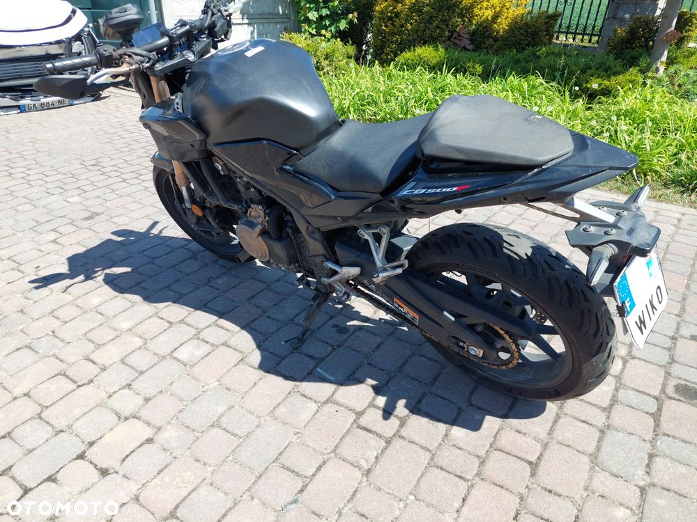 Honda CB - 3