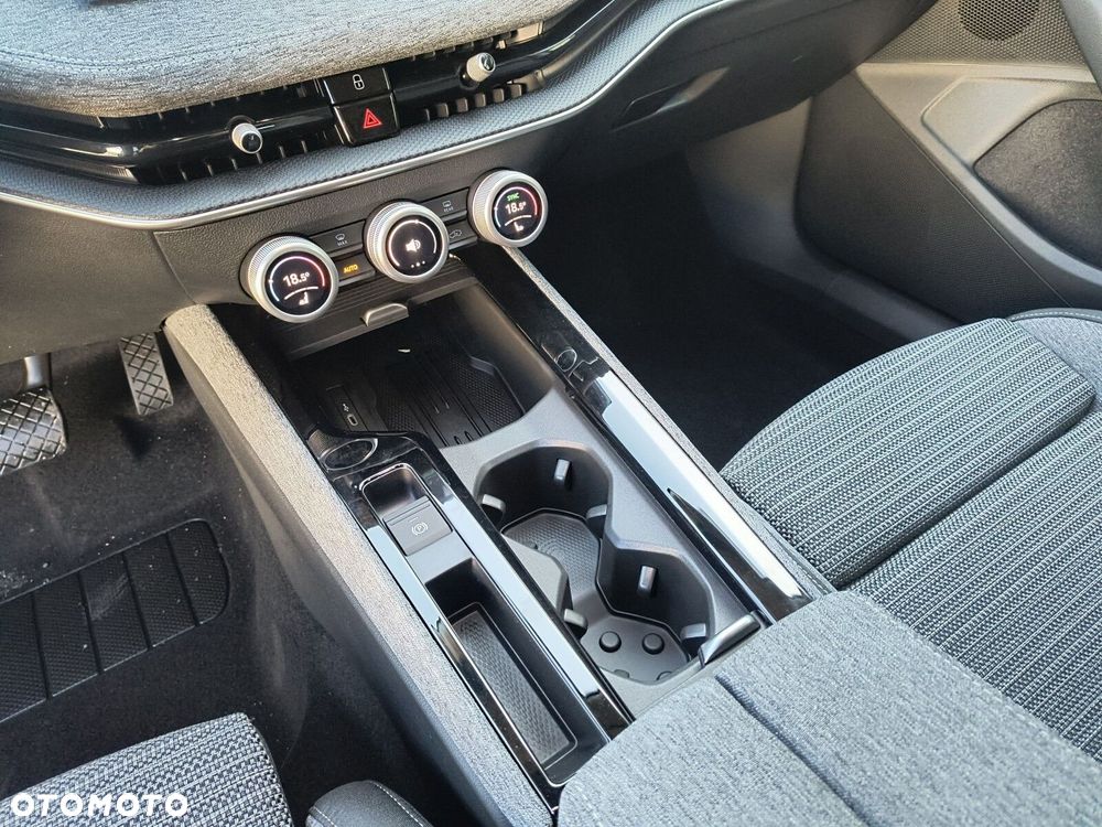Skoda Superb - 16