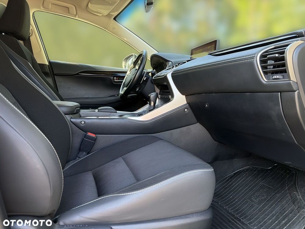 Lexus NX 300 Elegance AWD - 17