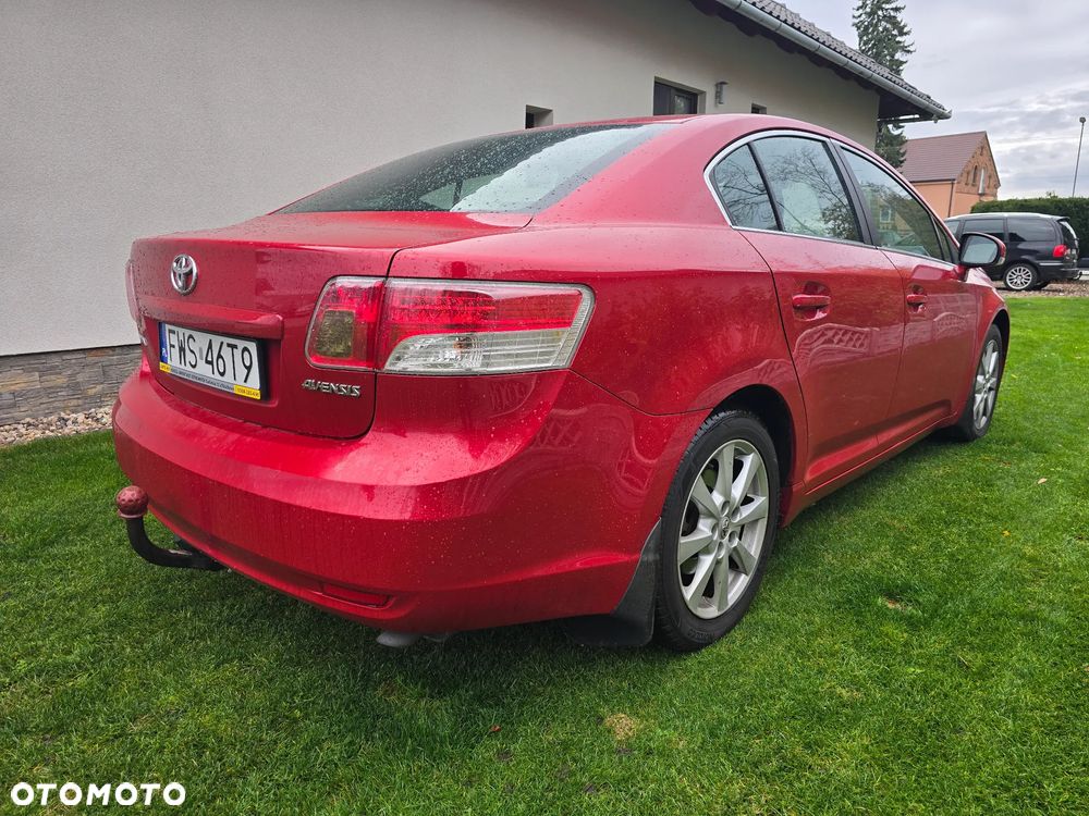 Toyota Avensis 1.8 Multidrive S Executive - 3