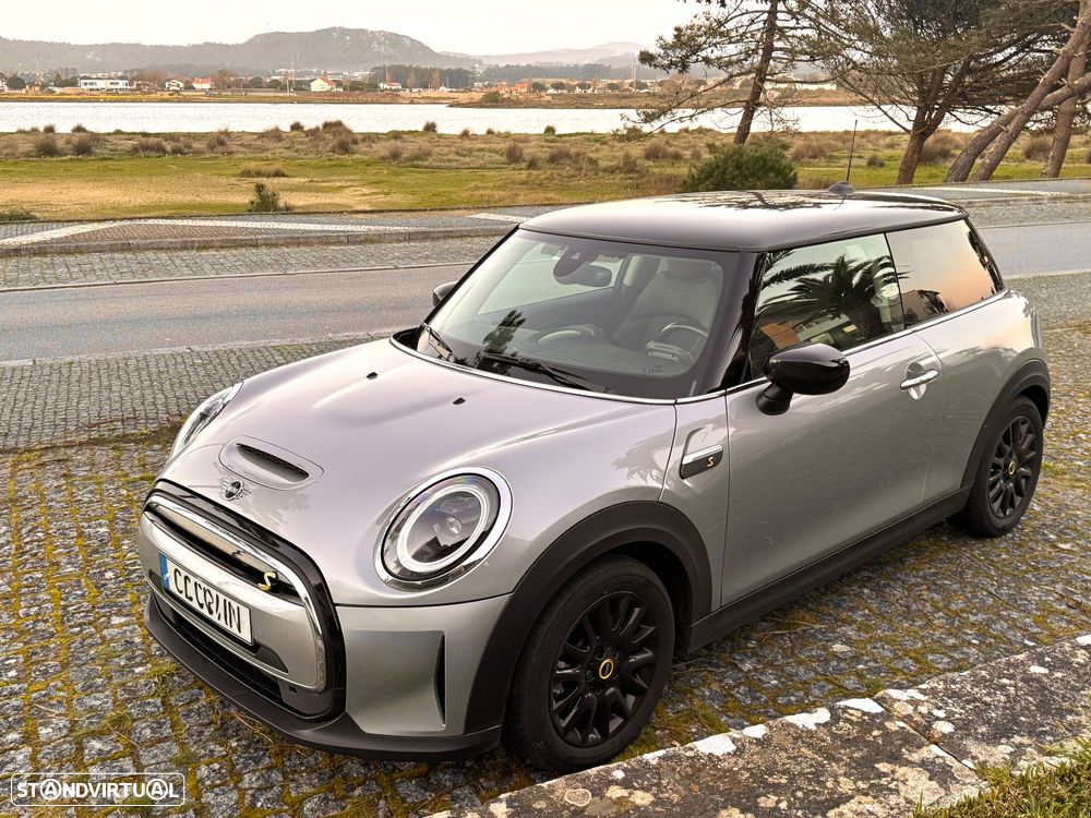 MINI 3 Portas Cooper SE S - 11