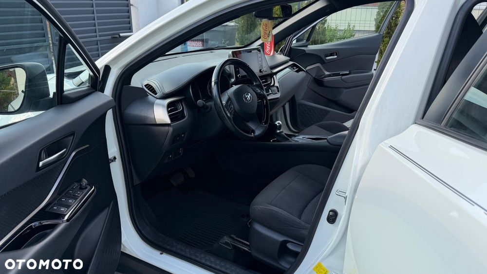 Toyota C-HR - 10