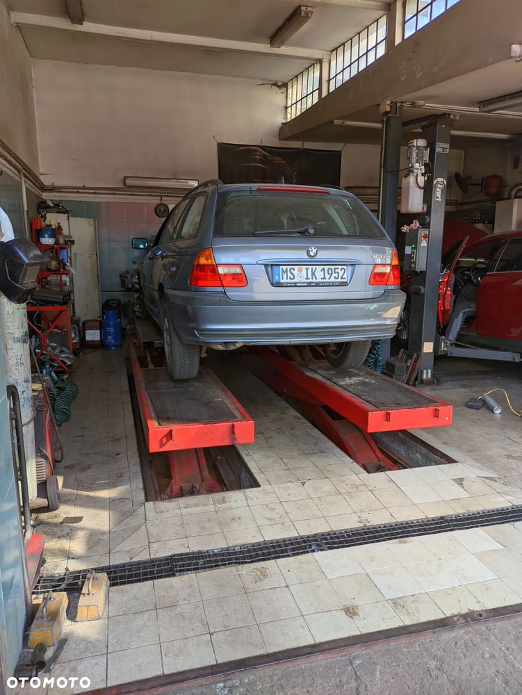 BMW Seria 3 320d - 5