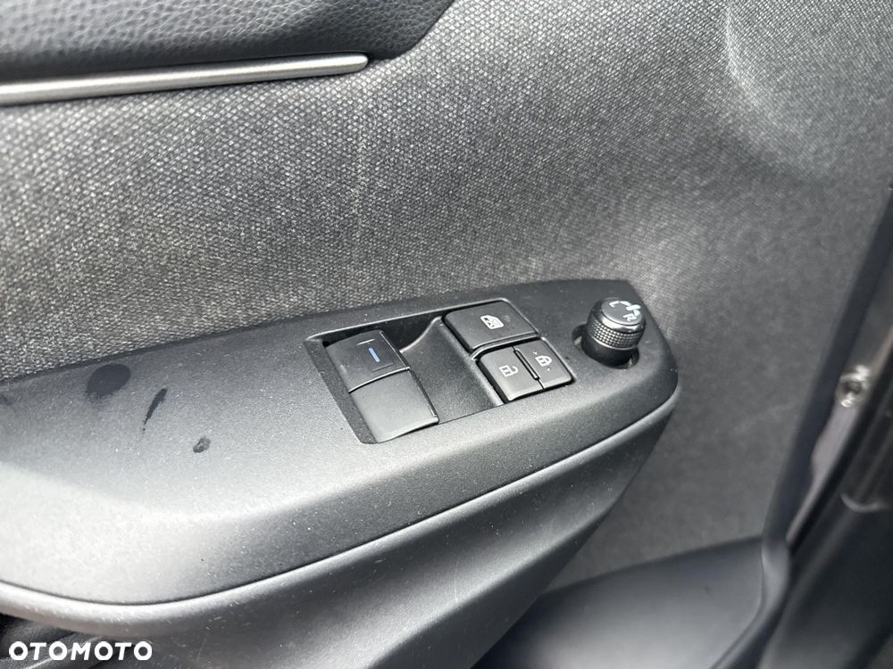 Toyota Yaris Hybrid 1.5 Comfort - 19