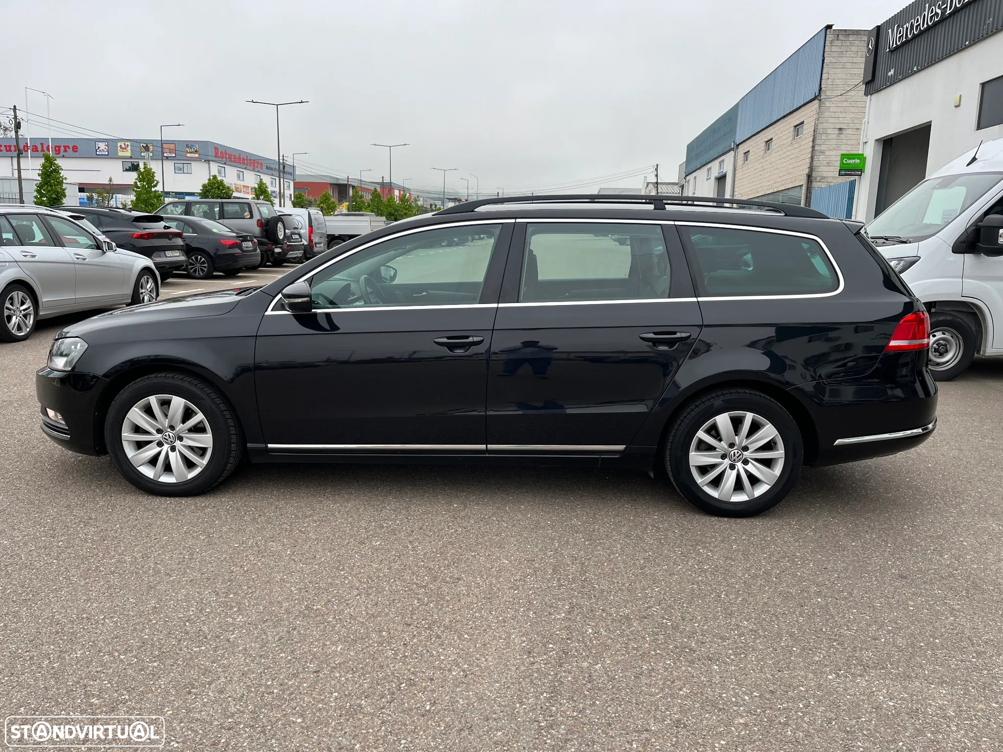 VW Passat Variant 1.6 TDI BlueMotion Highline - 2