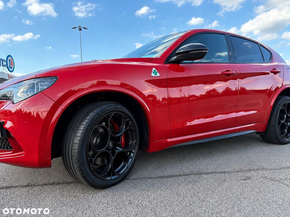 Alfa Romeo Stelvio - 2