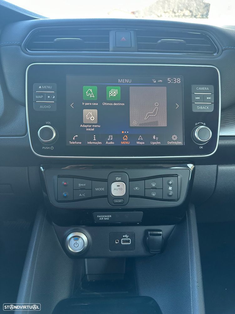 Nissan Leaf N-Connecta - 24