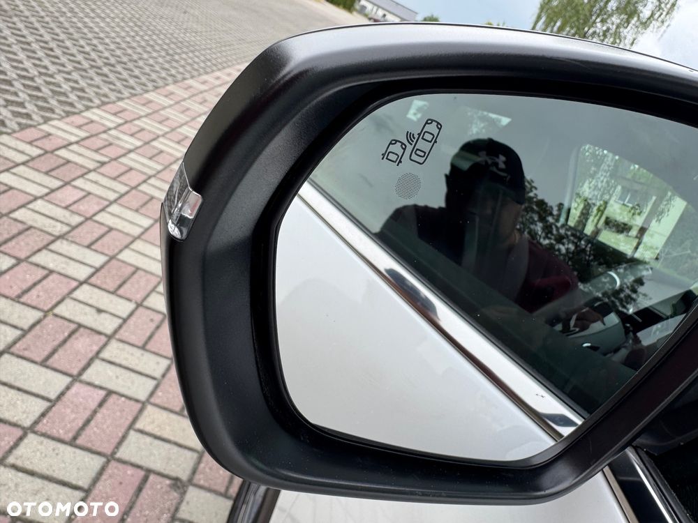 Peugeot 3008 BlueHDi 130 Stop & Start EAT8 GT Pack - 11