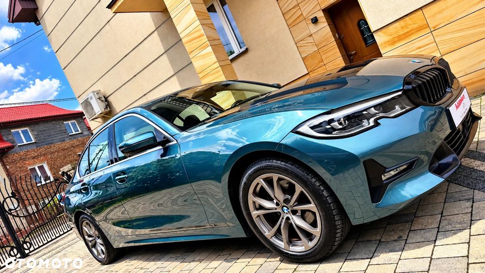 BMW Seria 3 320d MHEV Luxury Line - 9
