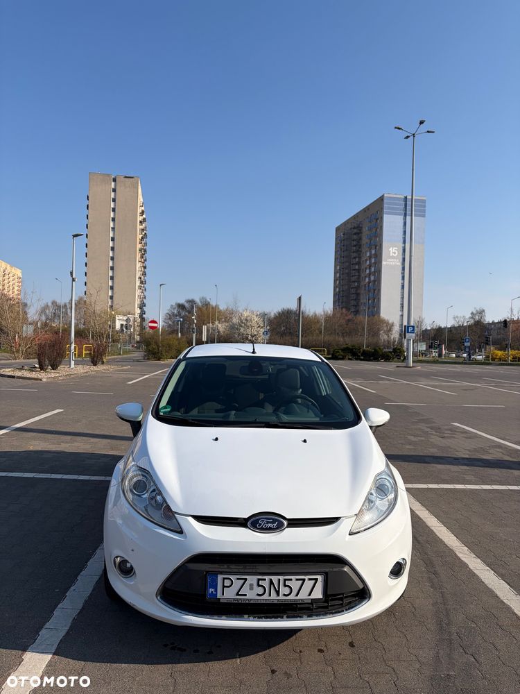 Ford Fiesta 1.4 Titanium - 4