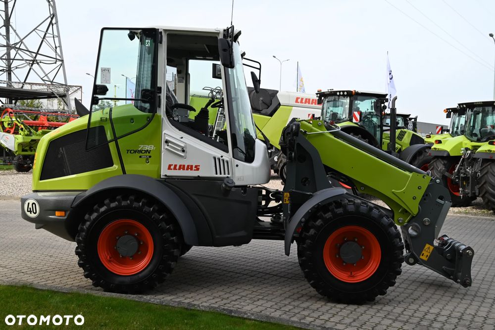 Claas TORION 738 T SINUS Stage V - 12