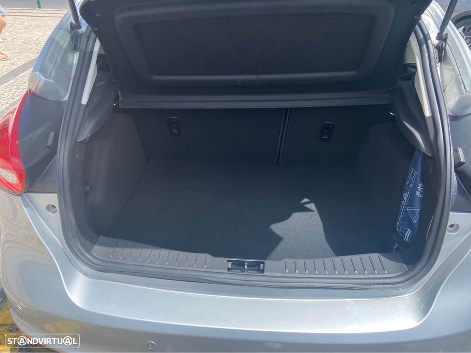 Ford Focus 1.0 SCTi Titanium - 7