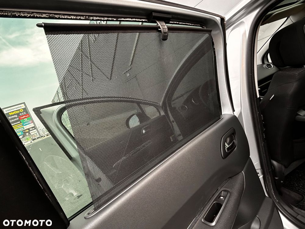 Peugeot 5008 HDI FAP 150 Family Plus - 35