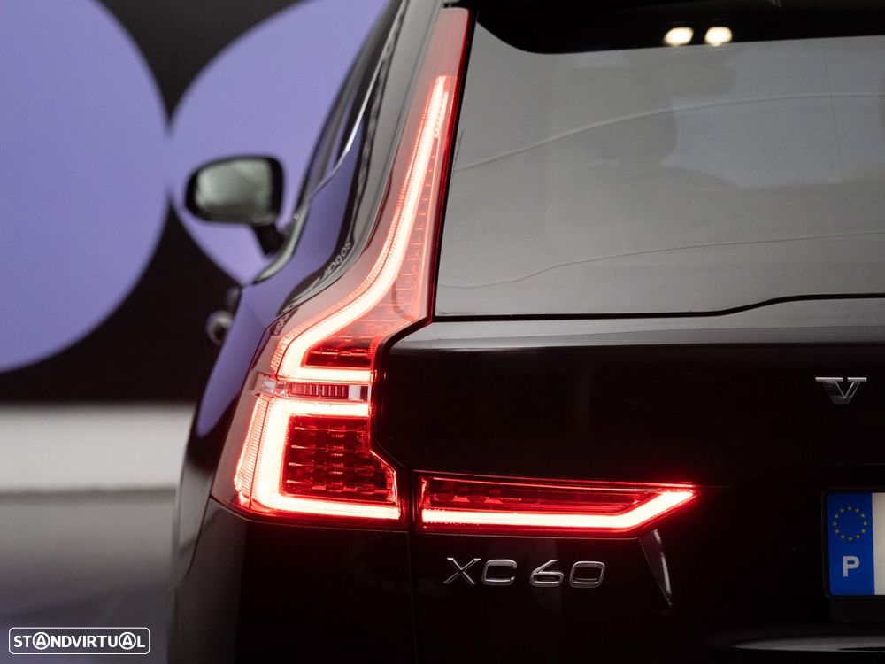 Volvo XC 60 2.0 T6 PHEV Plus Bright AWD - 10