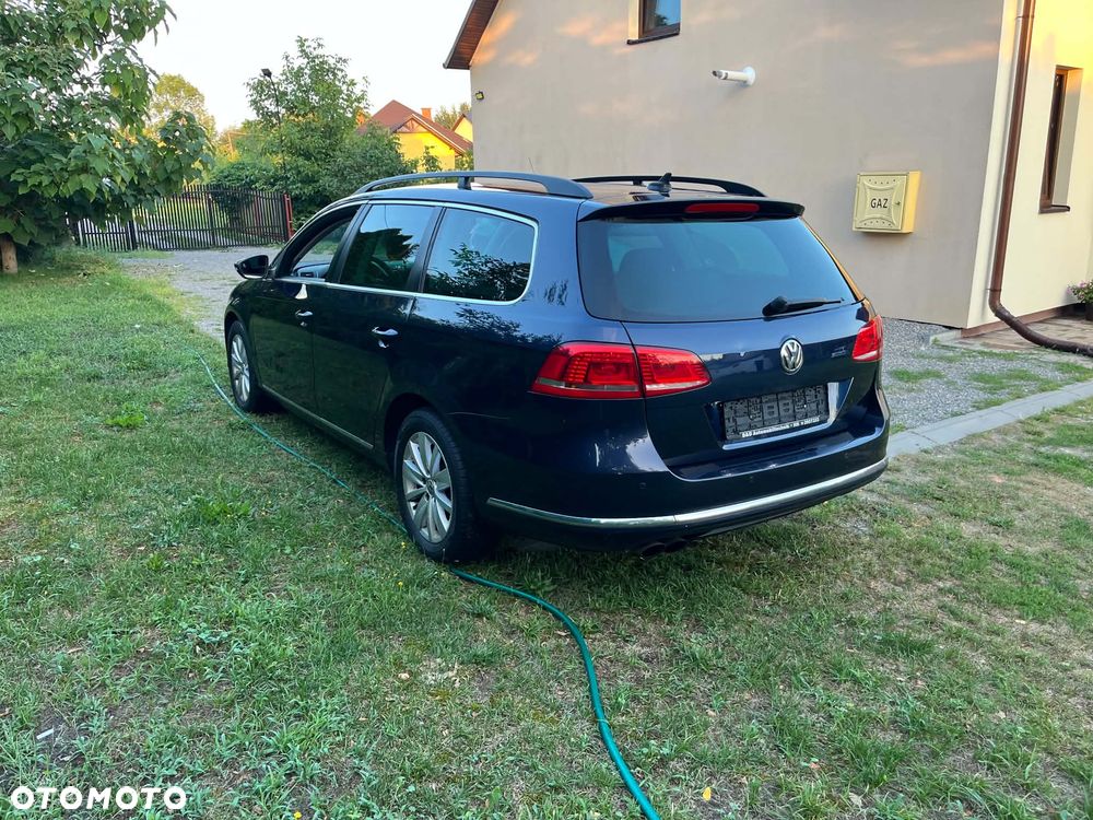 Volkswagen Passat 2.0 TDI Highline DSG - 19