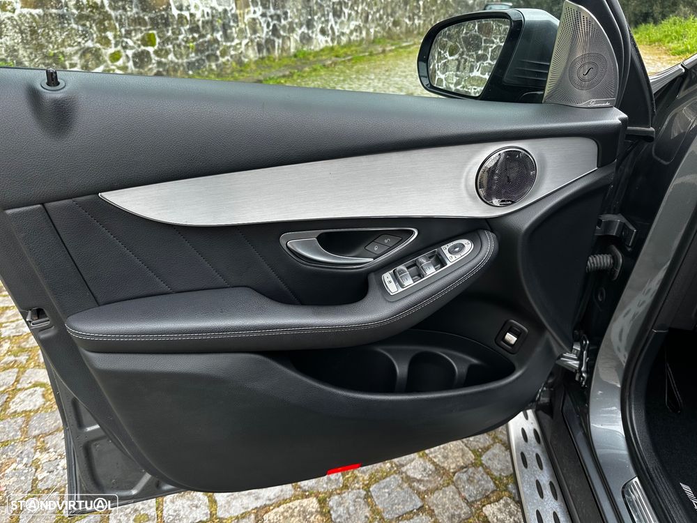 Mercedes-Benz GLC 220 d 4Matic 9G-TRONIC AMG Line - 41