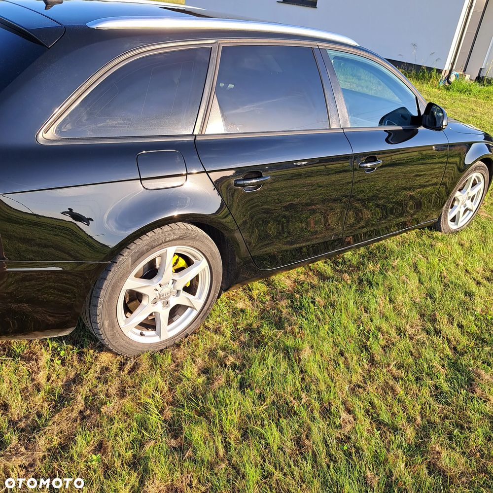 Audi A4 Avant - 8