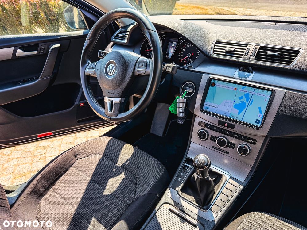 Volkswagen Passat 1.4 TSI BlueMotion Technology R-Line - 5