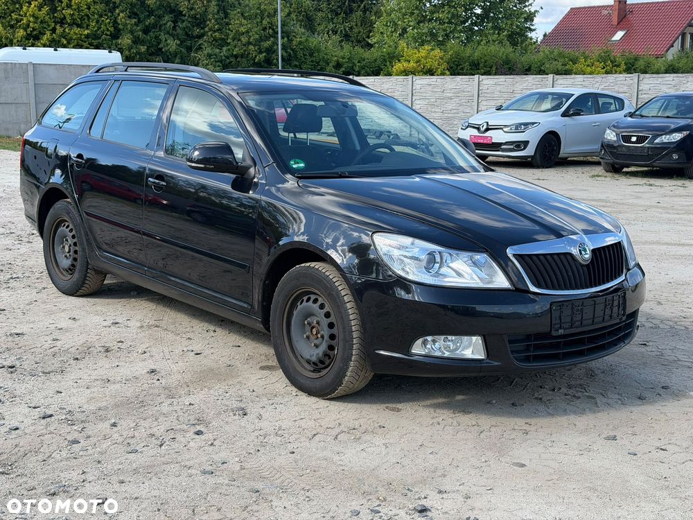 Skoda Octavia 1.6 Combi - 19